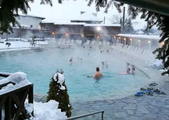 Privat Belvedere**** バンスコ