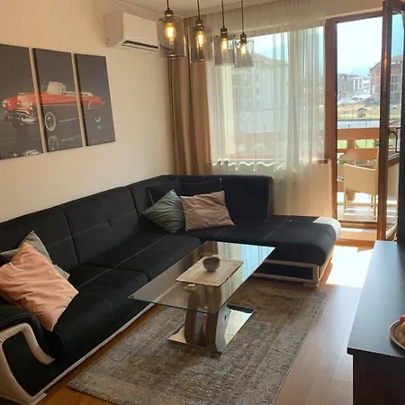 Privat Belvedere**** Апартамент *