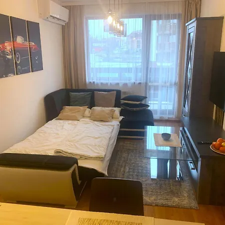 Privat Belvedere**** Apartment